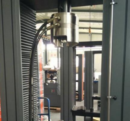 ����f��ԇ�C(j��)Һ���A�o�A��